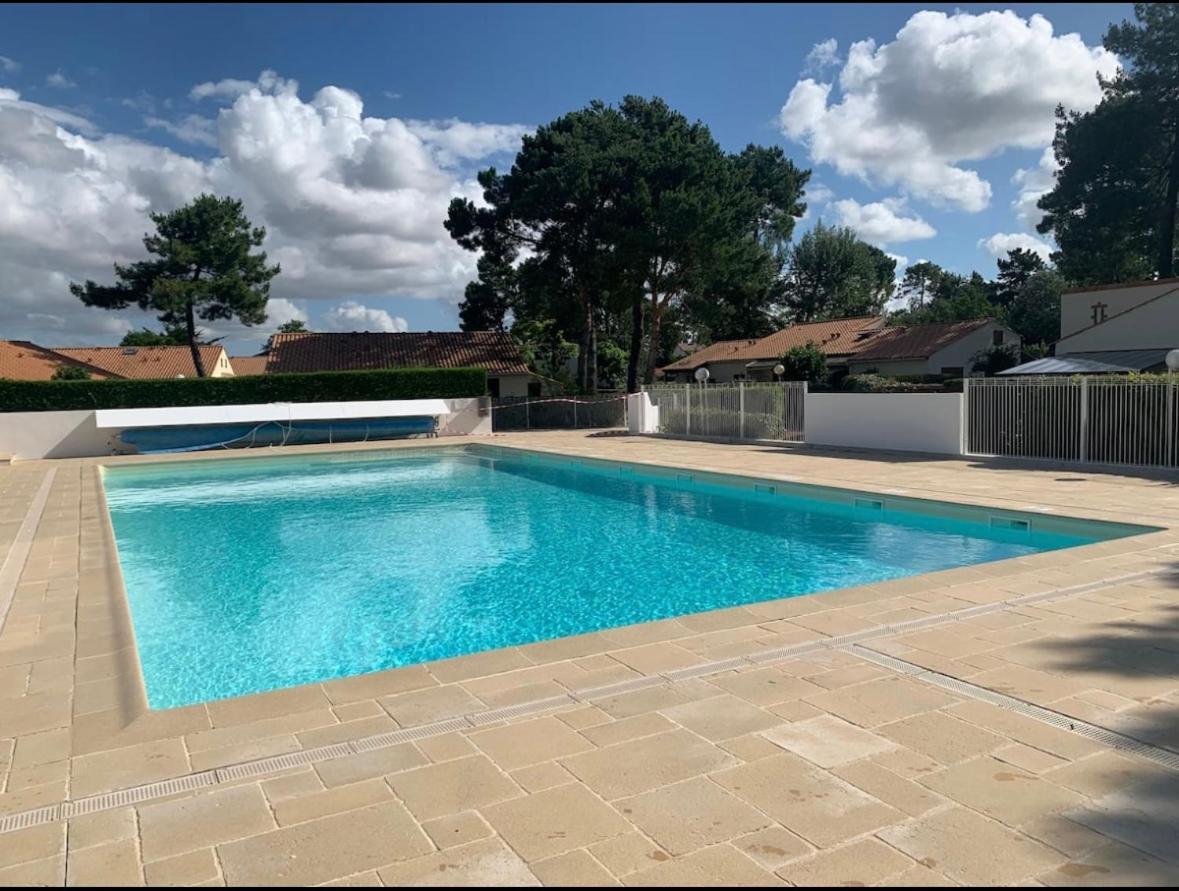 La Kozy - Maison Moderne, Mer, Foret, Piscine - Wifi แซ็งต์-ฌอง-เดอ-มองต์ ภายนอก รูปภาพ